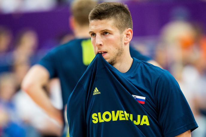 Aleksej Nikolić | Zlati slovenski košarkar se je zaradi koronavirusa predčasno vrnil v Slovenijo. | Foto Vid Ponikvar