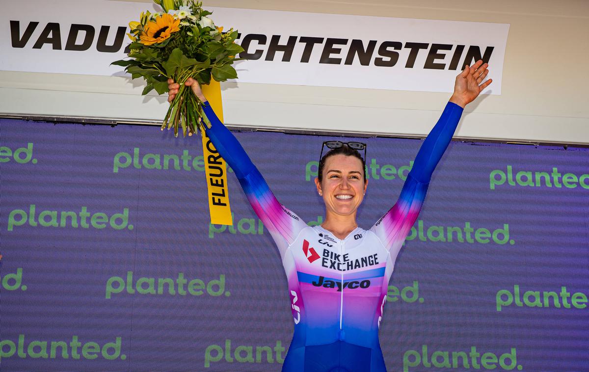 Kristen Faulkner Giro Donne 2022 | Američanka Kristen Faulkner je na letošnji izvedbi etapne dirke Giro d'Italia Donne prva oblekla rožnato majico vodilne. | Foto Guliverimage