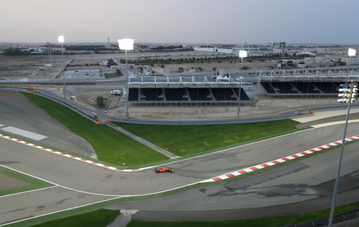 Bahrajn formula | Če bi se sezona formule 1 lahko začela julija, bi lahko izpeljali 18 od 19 dirk. Za prvaka morajo izvesti najmanj osem dirk. Zadnji termin za začetek sezone je oktober. | Foto Reuters