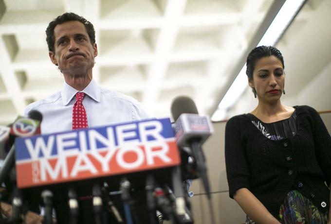 Anthony Weiner in Huma Abedin leta 2013.  | Foto: Reuters