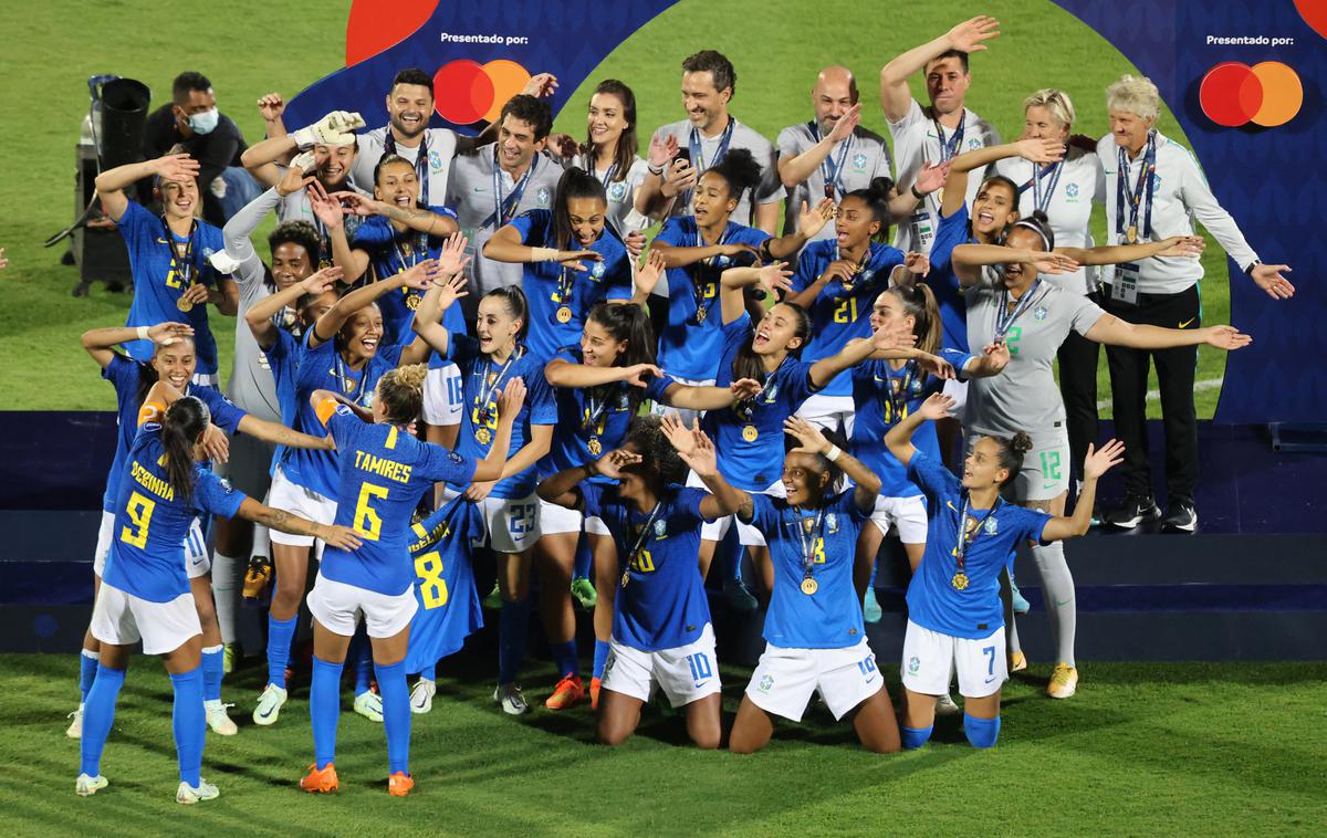 Copa America 2022, finale, ženske, Brazilija, Kolumbija | Brazilke so še osmič osvojile Copo Americo. | Foto Reuters