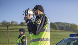 Policisti danes z verigo radarjev v Mariboru