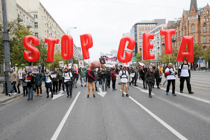 Po Evropi se vrstijo protesti proti Ceti, medtem sta Romunija in Bolgarija dosegli dogovor s Kanado. | Foto: Reuters
