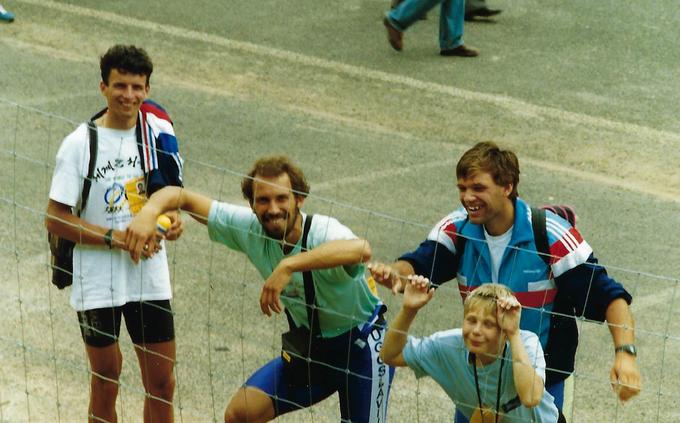 Tasmanija 1990: Mujkič, Banjanac, Mirjanič in krmar Slivnik. | Foto: Osebni arhiv JS