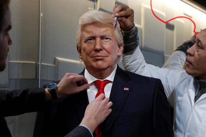 Tako so leta 2017 ob predsedniški inavguraciji predstavili Donalda Trumpa. | Foto: Reuters