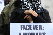 Francija burka nikab musliman