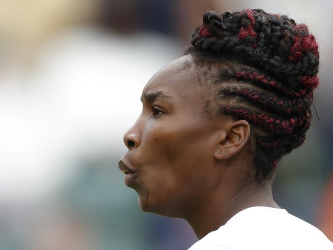 Venus Williams meni, da bo Šarapovo lepo spet videti na igrišču. | Foto: Reuters