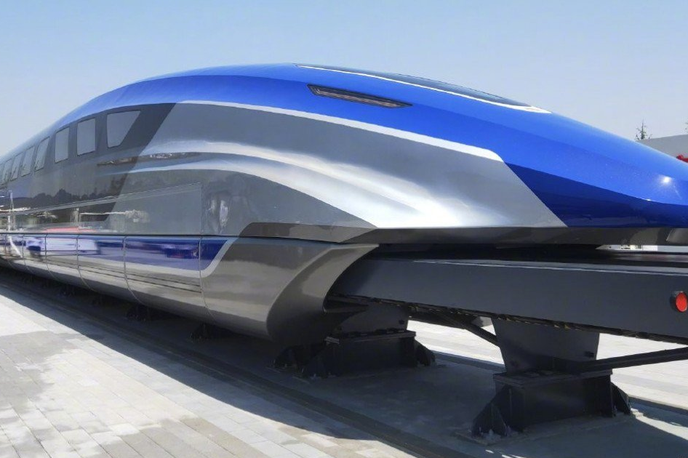 Kitajska vlak maglev | Prototip kitajskega vlaka za hitrosti do 600 kilometrov na uro | Foto CRRC