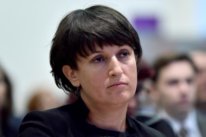 Nada Drobne Popovič | Nada Drobne Popović je bila pred prevzemom vodenja uprave Petrola leta 2019 finančnica v Slovenski industriji jekla (SIJ), ki je v lasti podjetij iz Rusije. | Foto STA