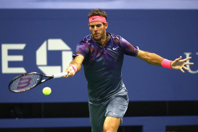 Juan Martin del Potro je Federerja "razbijal" z močnim forhendom. | Foto: Guliverimage/Getty Images