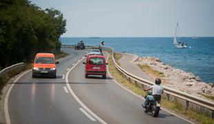 Po obalni cesti med Koprom in Izolo z avtomobilom le še do ponedeljka