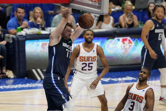 V ligi NBA pa je Dončić z Dallasom preskočil močne Phoenix Suns. | Foto: Guliverimage/Vladimir Fedorenko