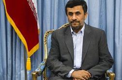 Eksplozija v rafineriji med obiskom Ahmadinedžada