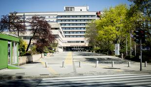 Na ministrstvu zaradi suma korupcije v UKC Ljubljana zahtevajo pojasnila
