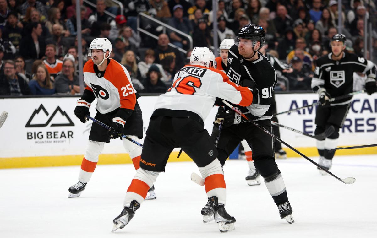 LA Kings Philadelphia Flyers | Hokejisti Philadelphia Flyers so Los Angeles Kings s 4:2 premagali na njihovem ledu. | Foto Reuters
