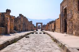 Novo odkritje: Pompeji v resnici uničeni pozneje, kot so mislili #video