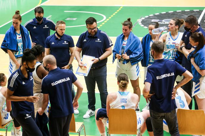 Slovenija : Črna Gora (ženska košarka, priprave na EuroBasket) | Slovenke so kot gostiteljice na EP že uvrščene. | Foto Vid Ponikvar