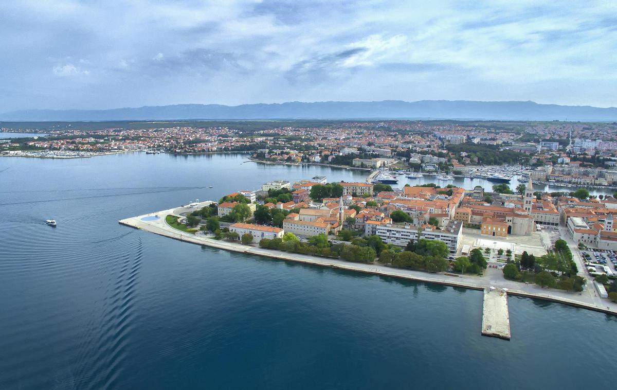 Zadar, HTZ | Center za ravnanje z odpadki so zgradili v zaledju Zadra.  | Foto Ivo Biočina