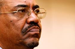 Odstavljeni sudanski predsednik premeščen v zapor