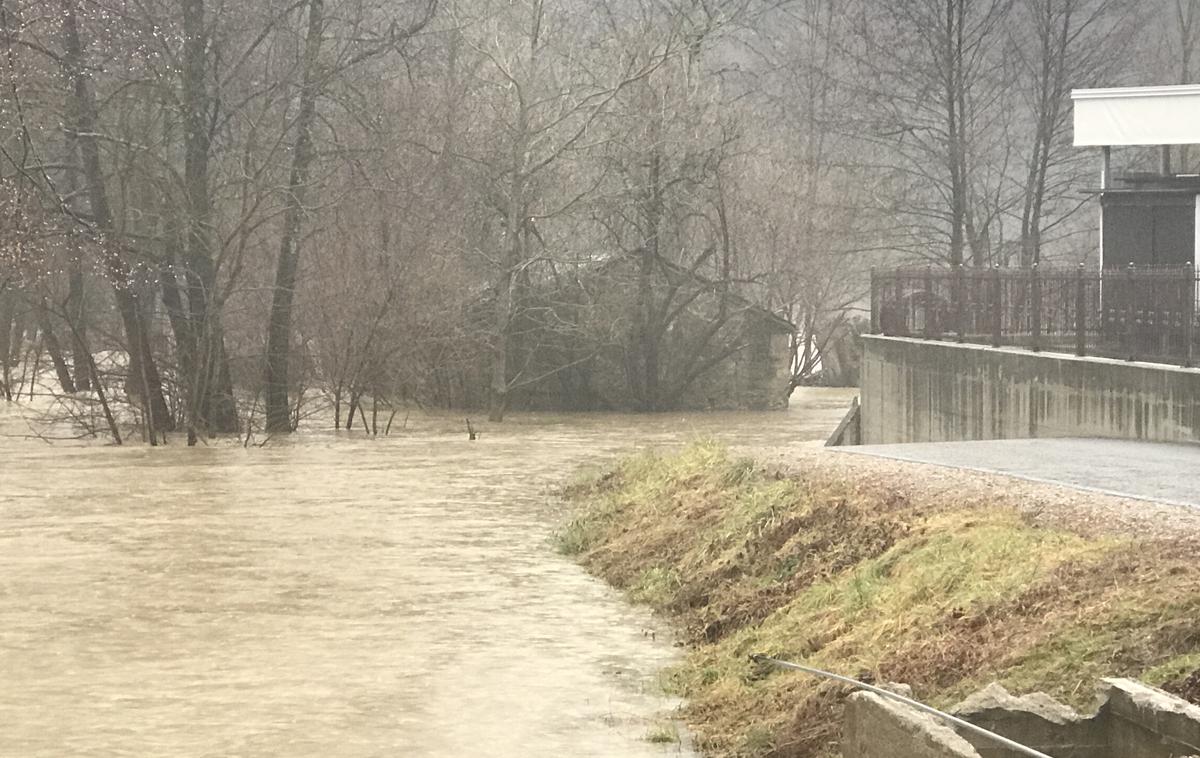 Ilirska Bistrica | Območje si je po poplavah ogledal tudi minister za okolje Jure Leben. | Foto STA