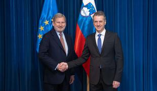 Na obisku v Ljubljani evropski komisar Hahn