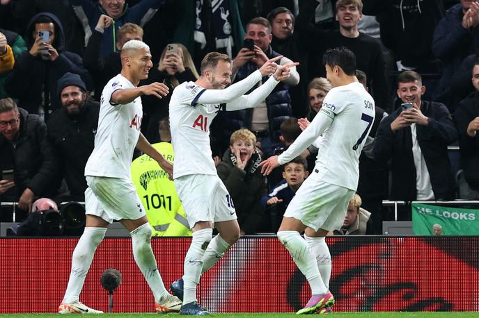 Tottenham | Tottenham je znova zasedel vrh premierligaške lestvice. | Foto Reuters