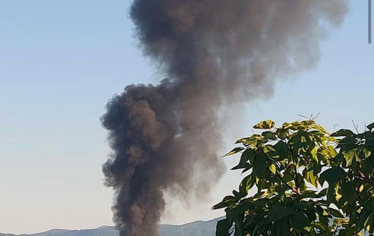 požar Krško | V okolici Krškega je zagorelo v centru za ravnanje z odpadki podjetja Kostak. | Foto jedrska.si