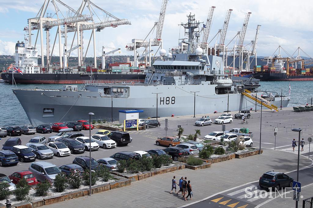 Vojaška ladja HMS Enterprise Nato