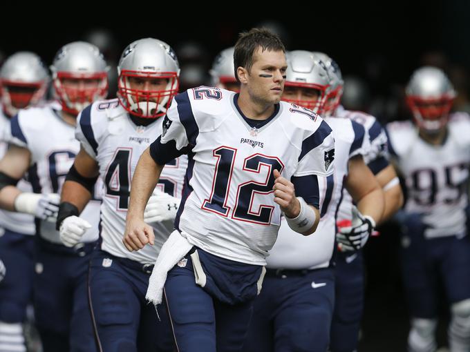 Brady in druščina so četrto najuspešnejše moštvo ameriškega nogometa v zgodovini. | Foto: Reuters
