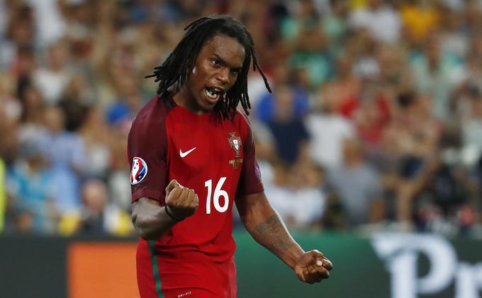 18-letni Portugalec Renato Sanches je dokazal, zakaj mnogi pravijo, da je dragulj evropskega nogometa. | Foto: 