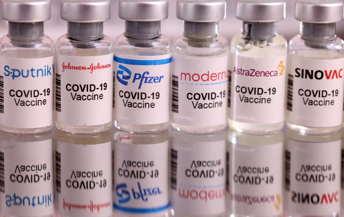cepivo | Slovenija je glede na analizo zavrgla malo manj kot dva milijona odmerkov oziroma 0,94 na prebivalca in s tem na lestvici držav pristala na tretjem mestu.  | Foto Reuters