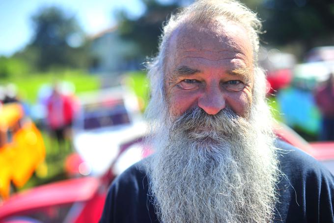 Peter Pogorevc je živa legenda slovenskih voznikov spačkov. Svojega ima že od leta 1976, z njim pa je prevozil krepkih 600 tisoč kilometrov.  | Foto: Gregor Pavšič