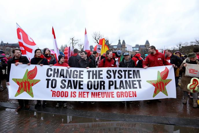 podnebne spremembe shod Amsterdam zemlja globalno segrevanje podnebje | "Še vedno lahko dosežemo, da se bo Zemlja segrevala le za 1,5 stopinje namesto dveh stopinj," je na shodu pozvala znanstvenica Heleen de Coninck. | Foto Reuters