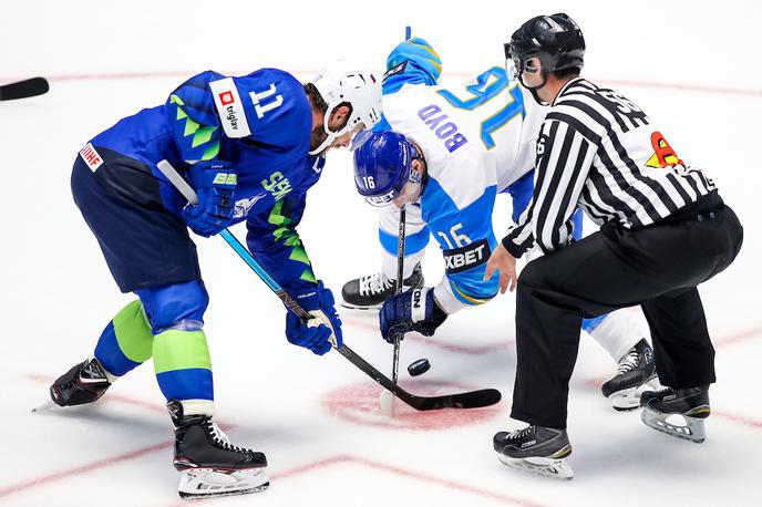 Slovenija Kazahstan svetovno prvenstvo v hokeju 2019 Anže Kopitar | Slovenci so svetovno prvenstvo odprli s tesnim porazom proti gostitelju Kazahstanu. | Foto Matic Klanšek Velej/Sportida