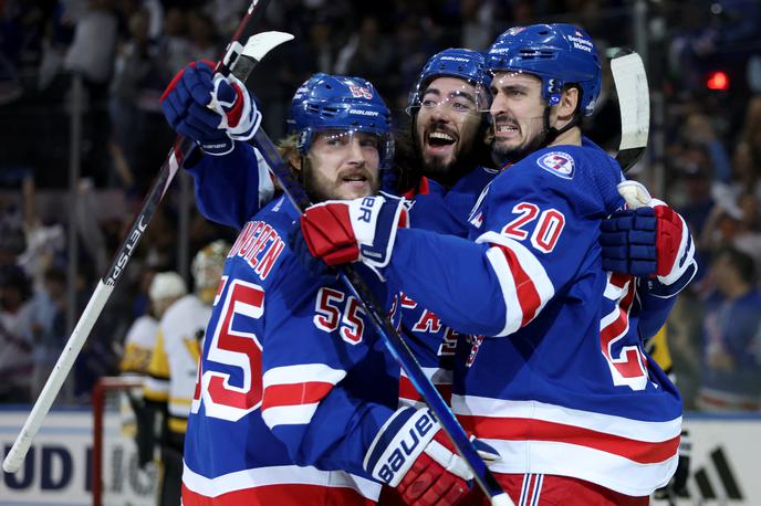 NY Rangers | Hokejisti New York Rangers so si zagotovili napredovanje v polfinale vzhodne konference. | Foto Reuters