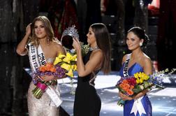 Blamaža na Miss Universe: voditelj za zmagovalko razglasil napačno dekle