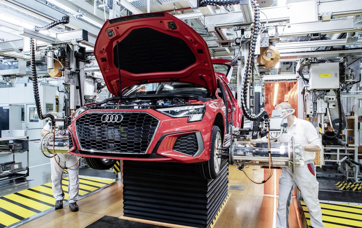 audi A3 | Audi je v Ingolstadtu posebej za A3 postavil novo karosernico.  | Foto Audi