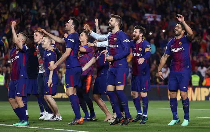Zdajšnja ekipa Barcelone je na pragu velikega podviga, od katerega jo ločijo le še tri tekme. | Foto: Reuters