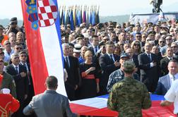 Na Hrvaškem slavijo Nevihto, Vučić pa jo primerja s holokavstom