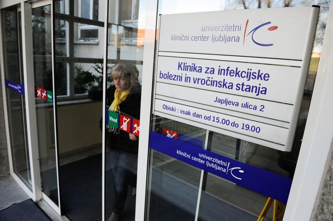 Na ljubljanski infekcijski kliniki je pet bolnikov v kritičnem stanju. | Foto: STA ,