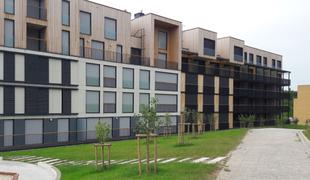 Stanovanjski sklad v Mirni kupil območje za izgradnjo oskrbovanih stanovanj