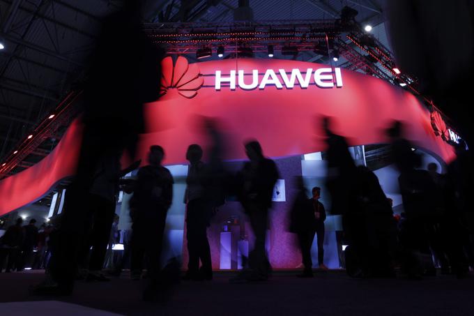 Huawei in AT&T bi morala partnerstvo oznaniti na sejmu zabavnih tehnologij CES, ki v Las Vegasu v ZDA poteka ta teden.  | Foto: Reuters