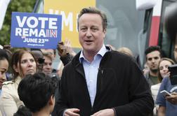 Cameron: EU me včasih spravlja ob pamet, a oditi bi bil samomor