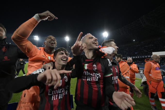 Veselje nogometašev Milana ob uvrstitvi v polfinale | Foto: Reuters
