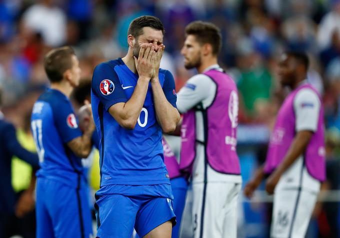 Razočaranje ob porazu bo francoske nogometaše še dolgo skelelo. | Foto: 
