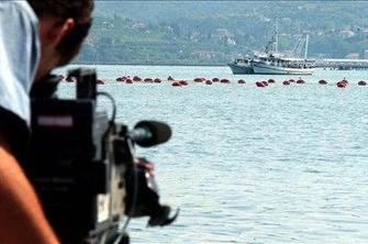 Hrvaški radio: Slovenski ribiški ladji v hrvaškem morju