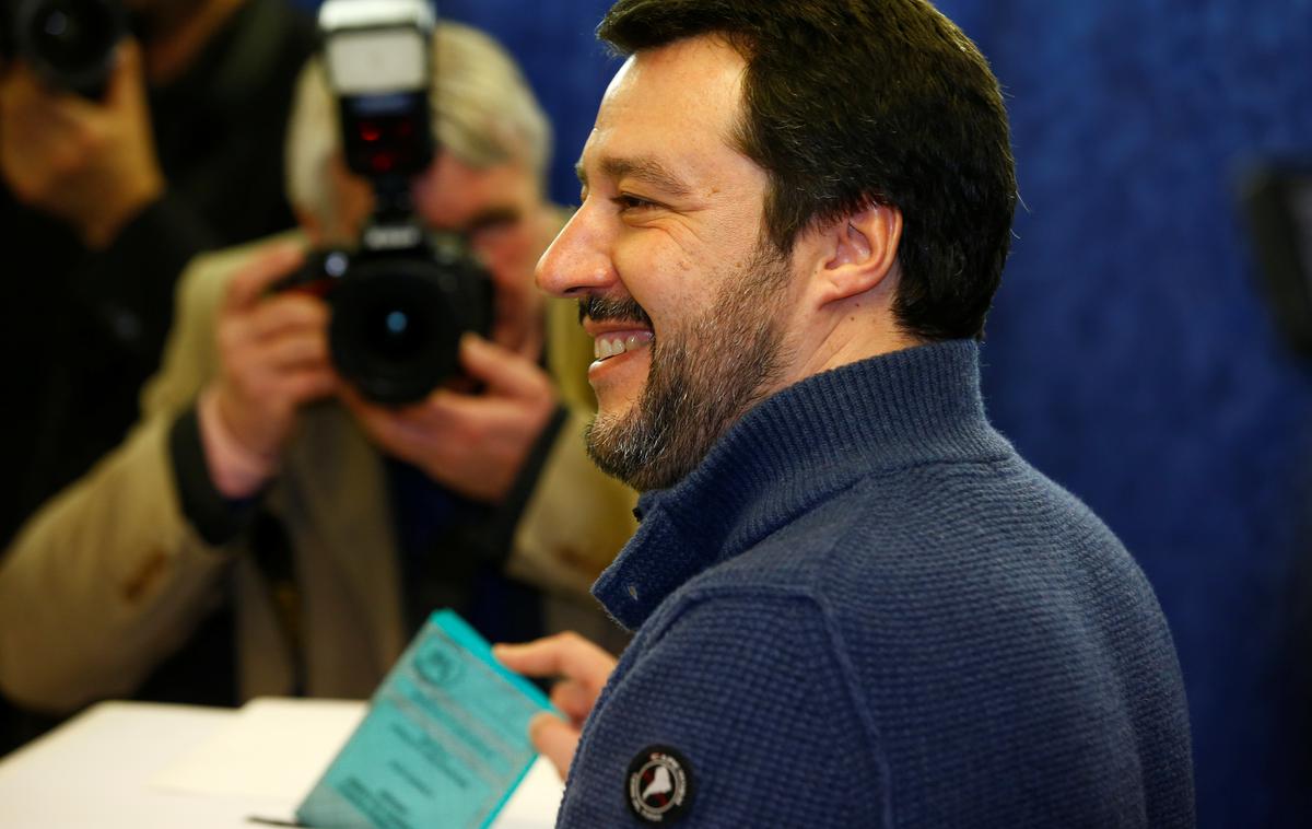 matteo salvini | Državni tožilec v Agrigentu je proti Salviniju konec avgusta sprožil uradno preiskavo zaradi ugrabitve oseb, zlorabe uradnega položaja in nezakonitih aretacij. | Foto Reuters