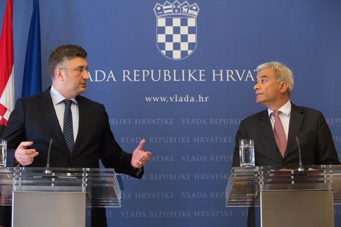 Hrvaški premier Andrej Plenković in izredni pooblaščenec v Agrokorju Ante Ramljak | Foto: STA ,
