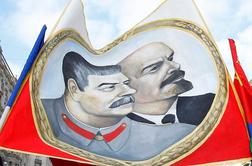 Filozof Žižek: Putin v Ukrajini nadaljuje Stalinovo caristično politiko