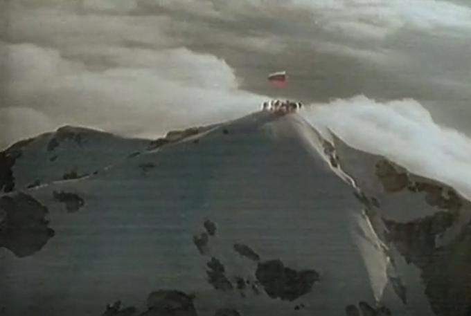 12. junija je snežna kupola prekrivala Triglav. (Foto: zajem iz filma Janeza Brojana) | Foto: 